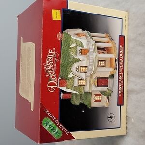 1995 Vintage Lemax Dickensvale Christmas Village House Lighted Statue